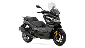 BMW C 400 vs VOGE SR4 Radar