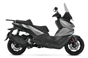 Zuinige motorscooter Voge SR3