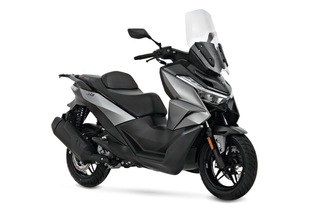 Zuinige motorscooter Voge SR3