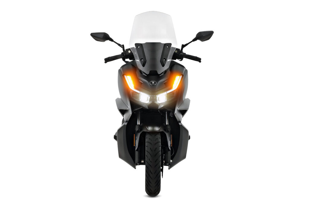 Zuinige motorscooter Voge SR3