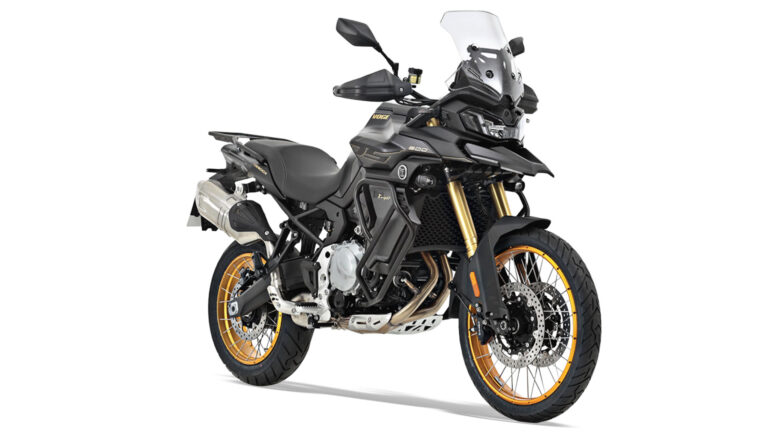 VOGE DS900X